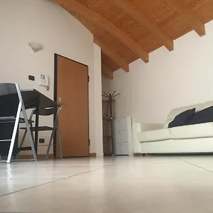 Apartament Jomary