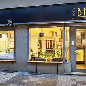 Bene 3*, Praga República Checa