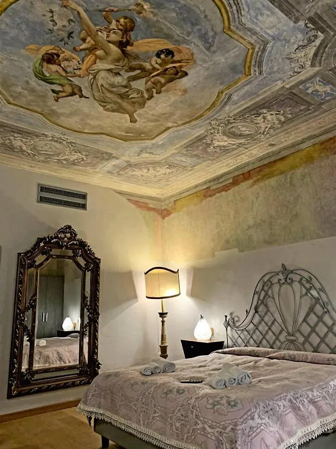 ***  La Castellana Loft Hotel Бергамо Италия