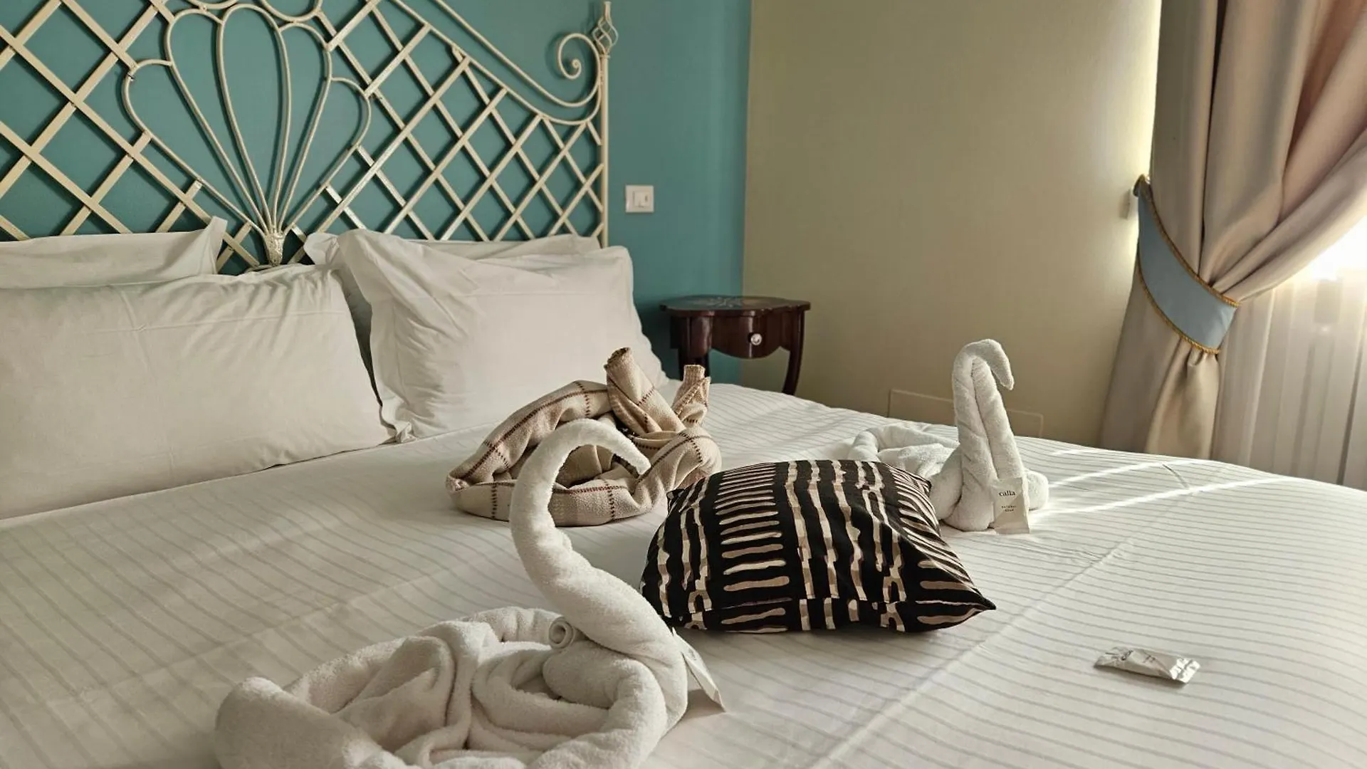 La Castellana Loft Hotel Бергамо Италия